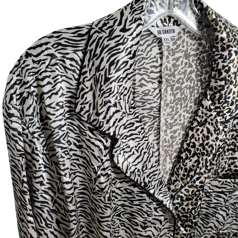 BB Dakota Size XXL Top Pajama Shirt Silky Satin Animal Print Stretch Blouse - Picture 4 of 11